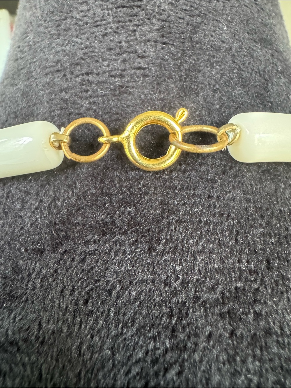 VTG Gold and Cream Tube Bead Statement Necklace - Picture 4 of 6